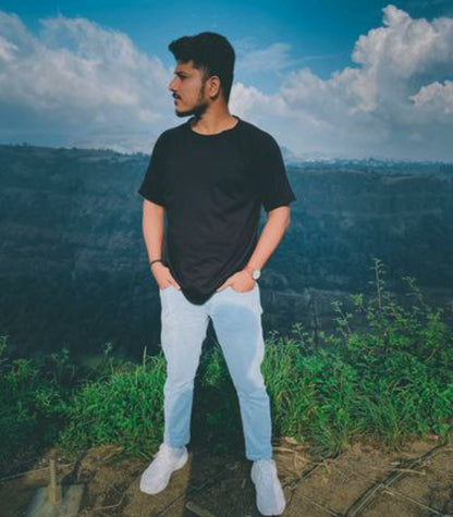 Round Neck Black Plain T-Shirt