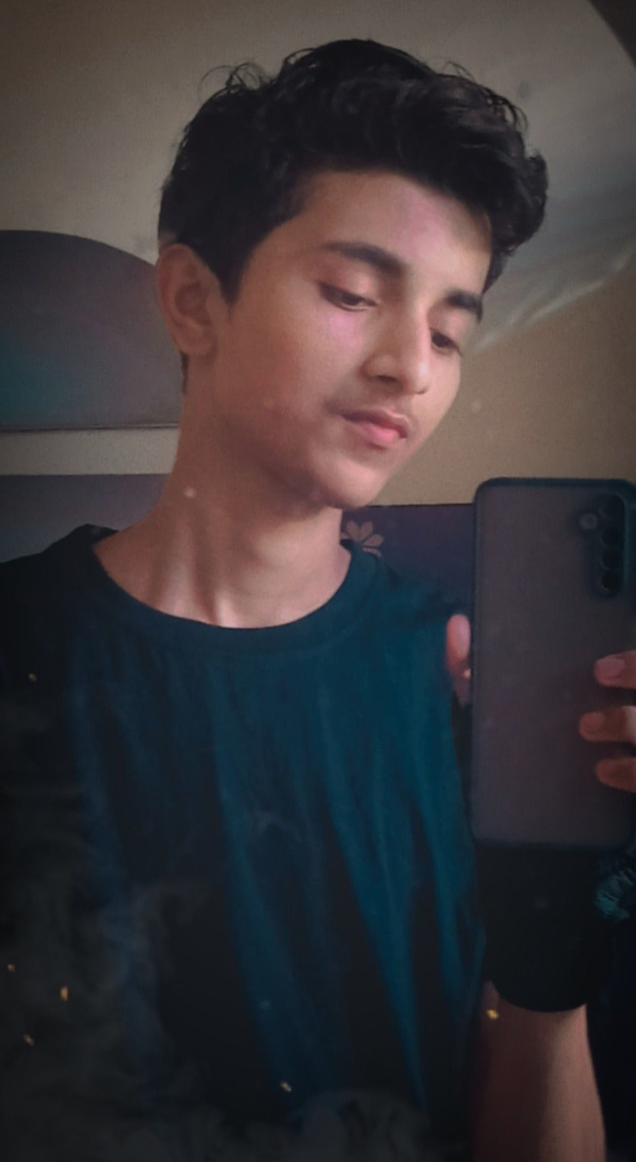 Round Neck Black Plain T-Shirt